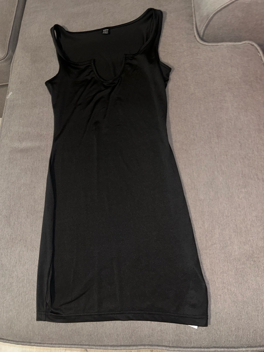SHEIN Black Sleeveless Scoop Neck Mini Dress
